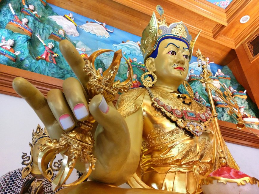 Đức Liên Hoa Sinh (Padmasambhava) – Người Mang Phật Giáo Đến Tây Tạng